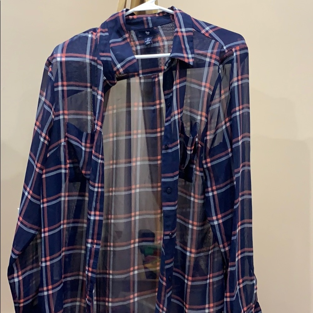 Gap sheet button up